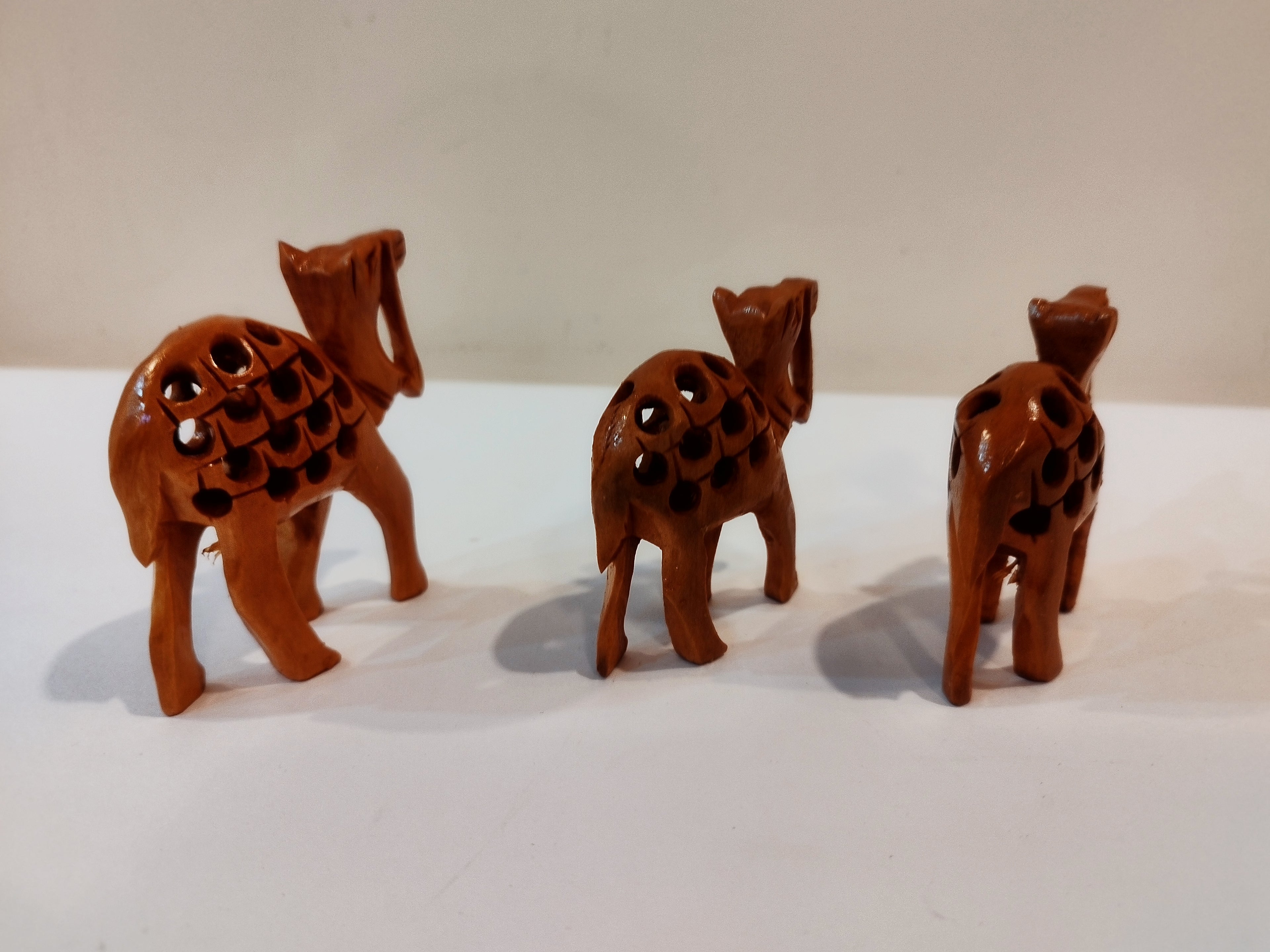 Handcrafted Kadam Wood Camel Family Statue ( set of three, eight 3,2.5 and 2 inches): Spiritual Decor