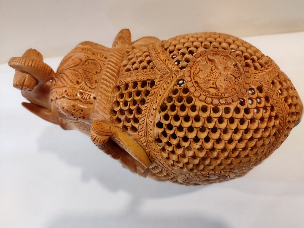 Handcrafted kadam wood beautifully carved elephant statue-8 inches: strength faith