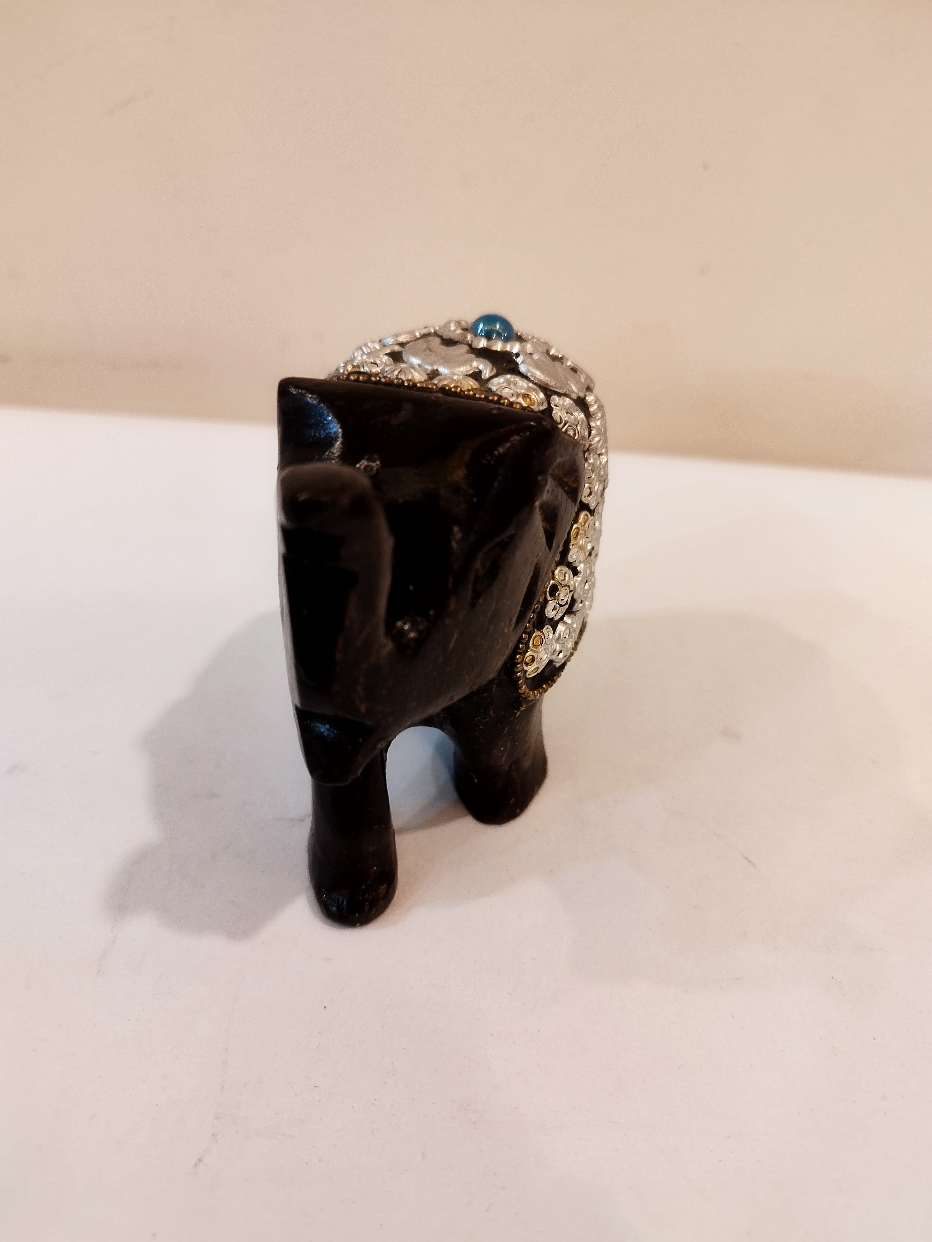 Handcrafted Kadam Wood Black Elephant Statue: Black Antique Decor