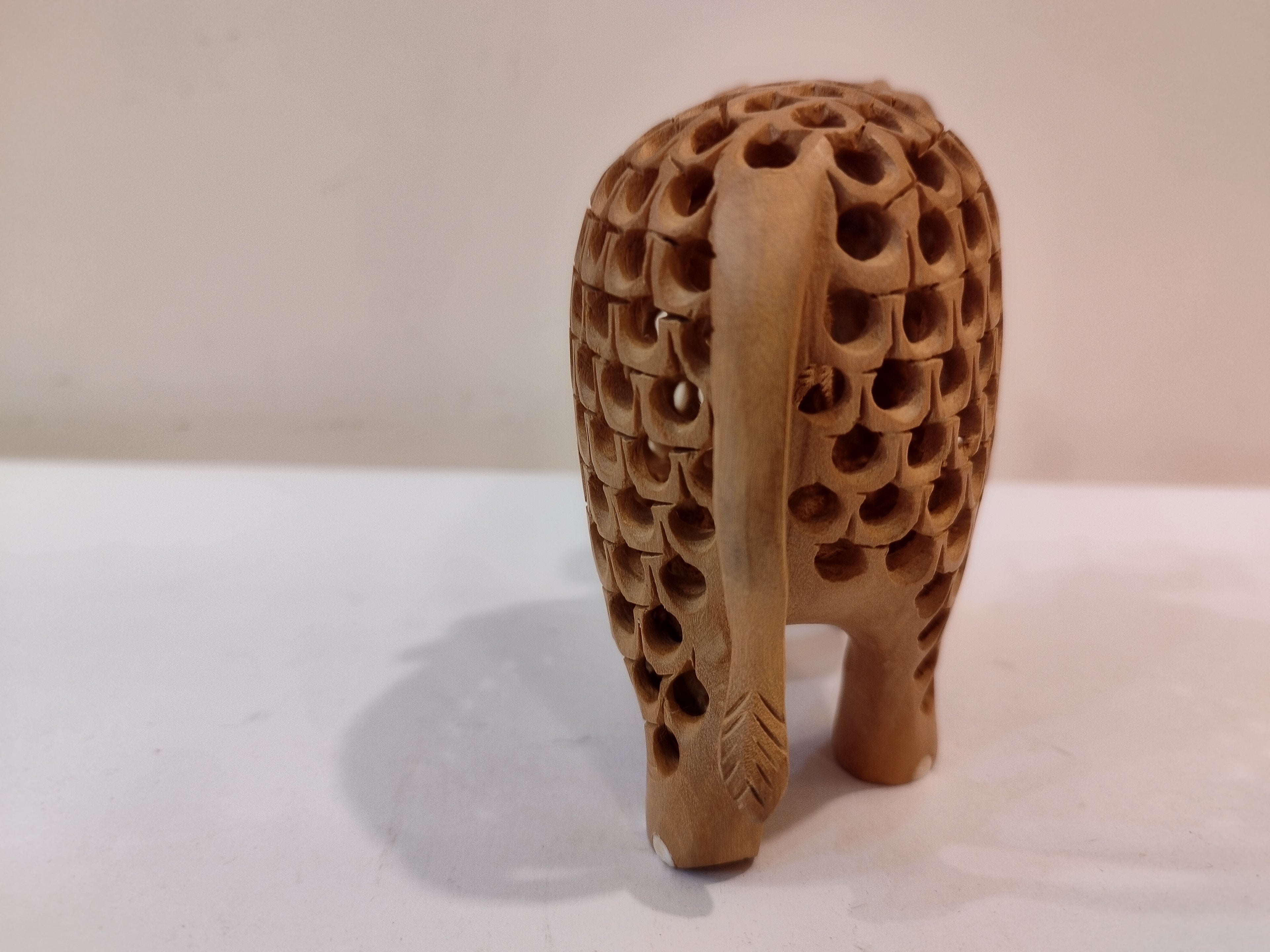 Hand Carved Kadam Wood Elephant mother and baby Onyx Inlay up trunk - 4 inches: Spiritual Decor