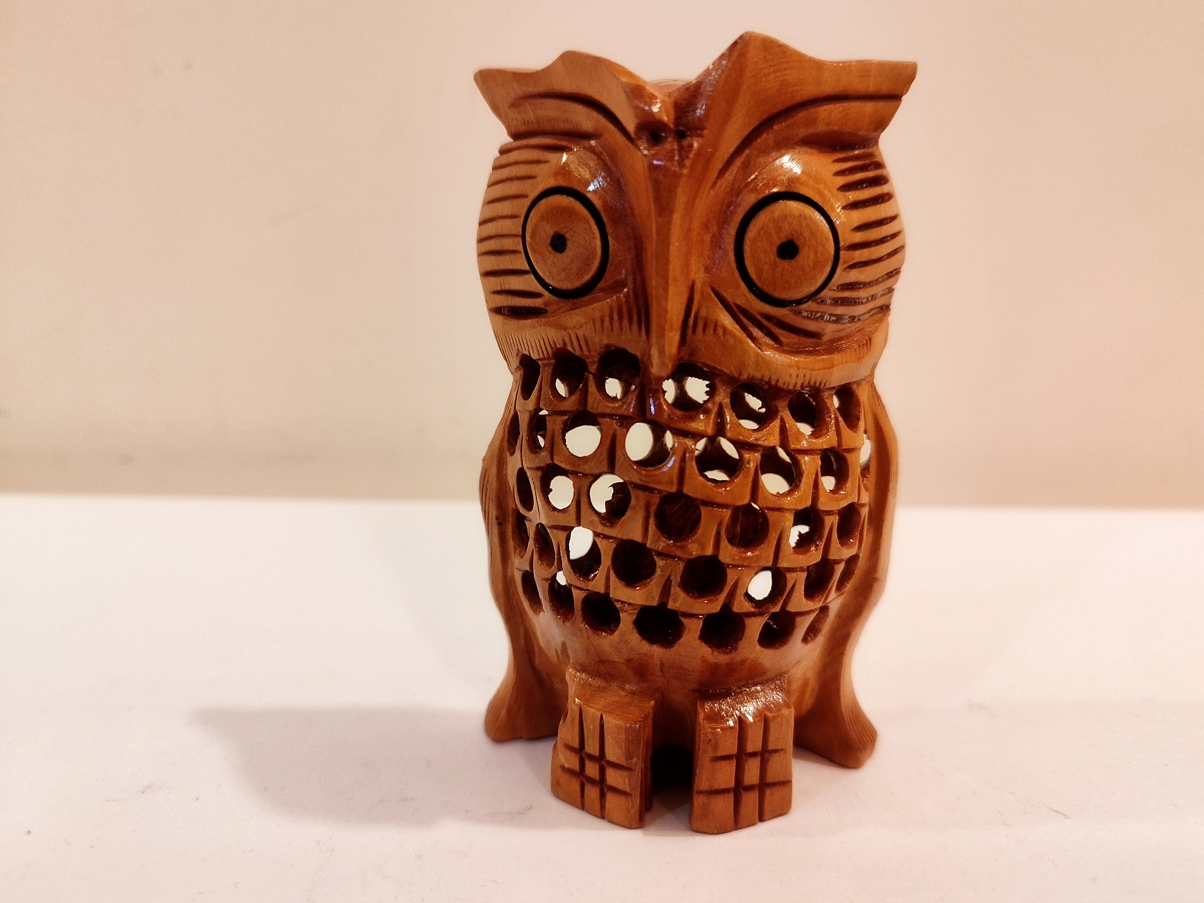 An owl one piece, mother and baby onyx inlay- 3 Inches