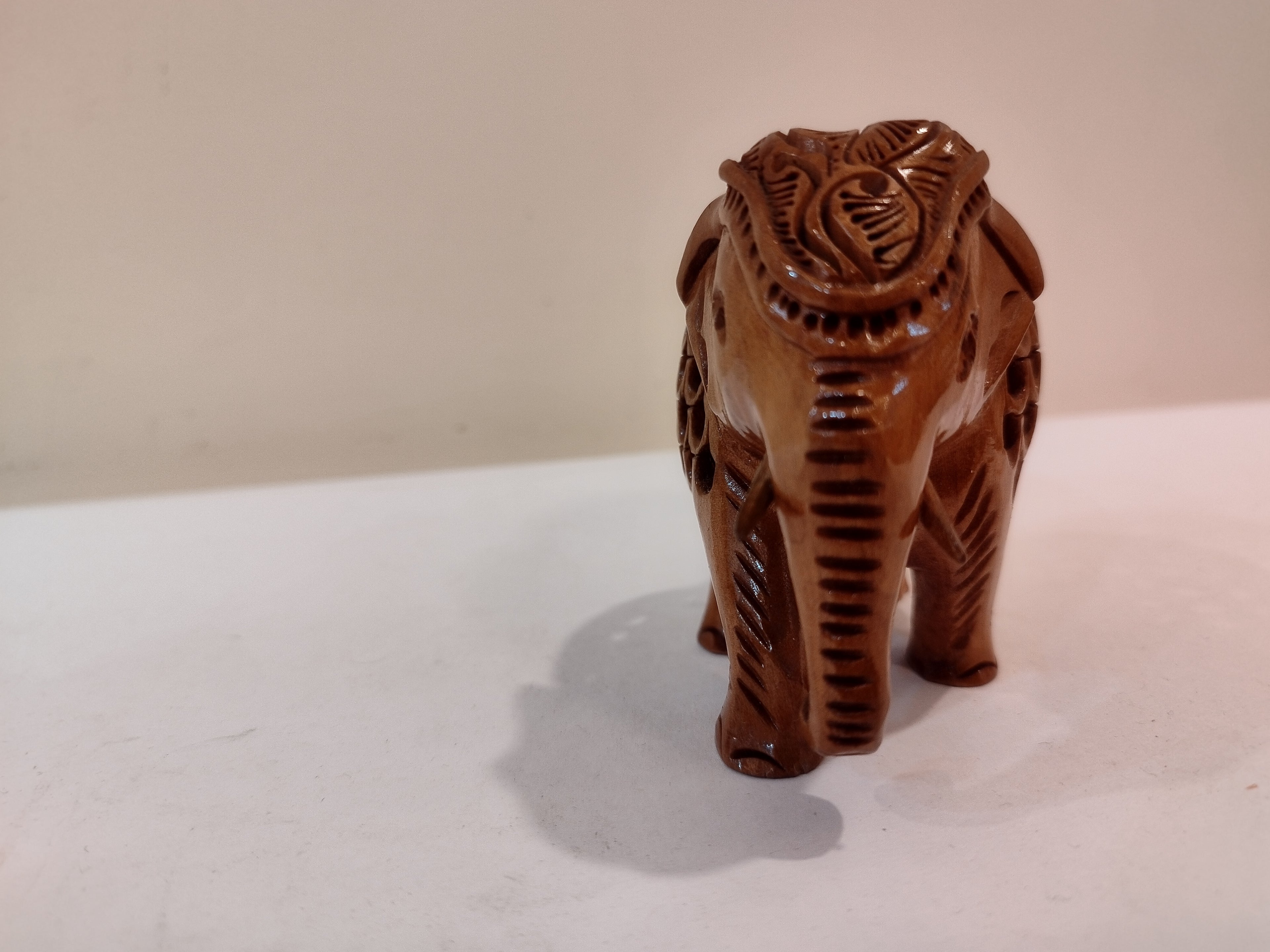 Hand Carved Kadam Dark Wood Elephant Statue Mother and baby Onyx Inlay-3 Inches: Spiritual Decor