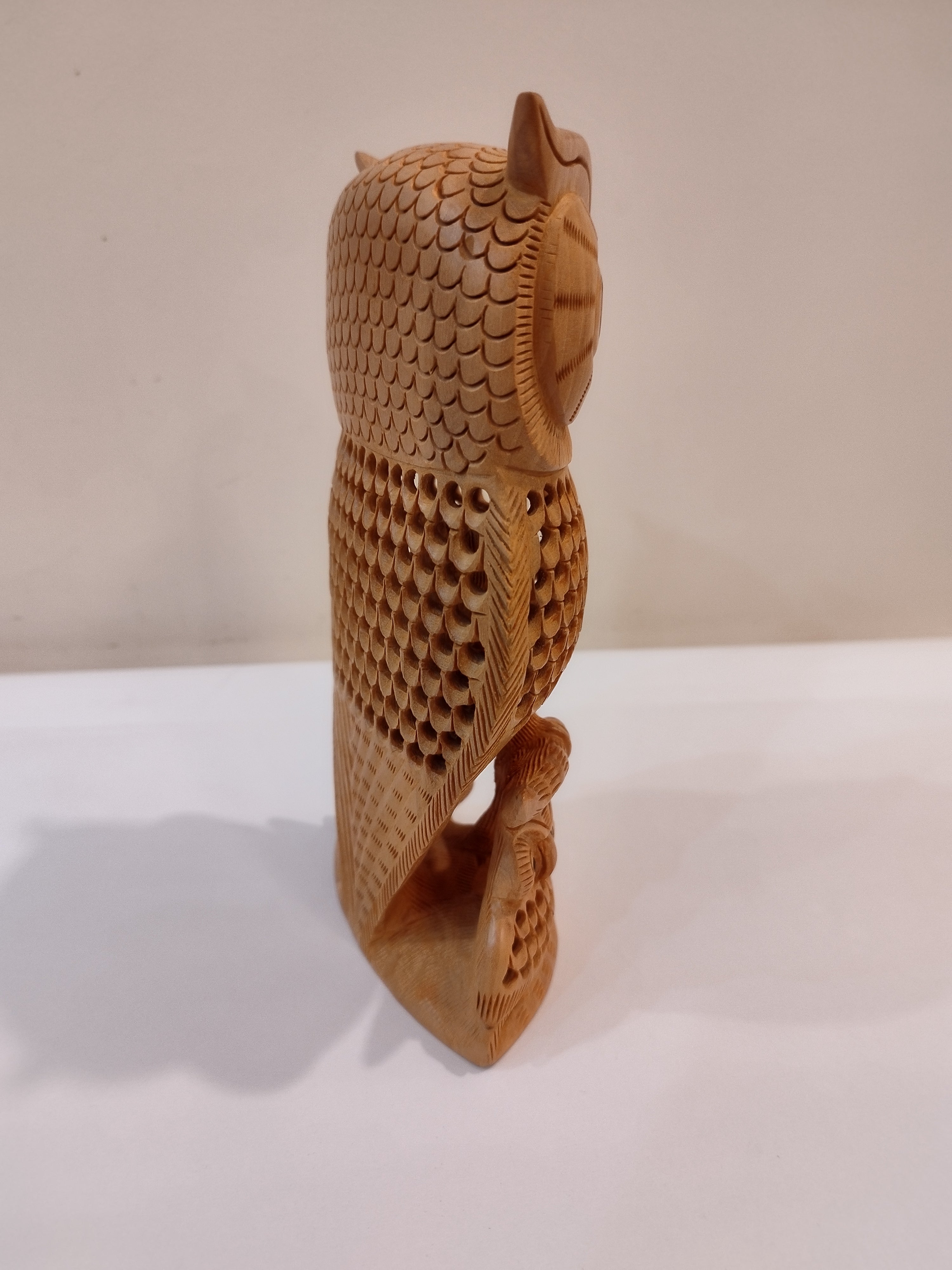 An owl one piece, mother and baby onyx inlay