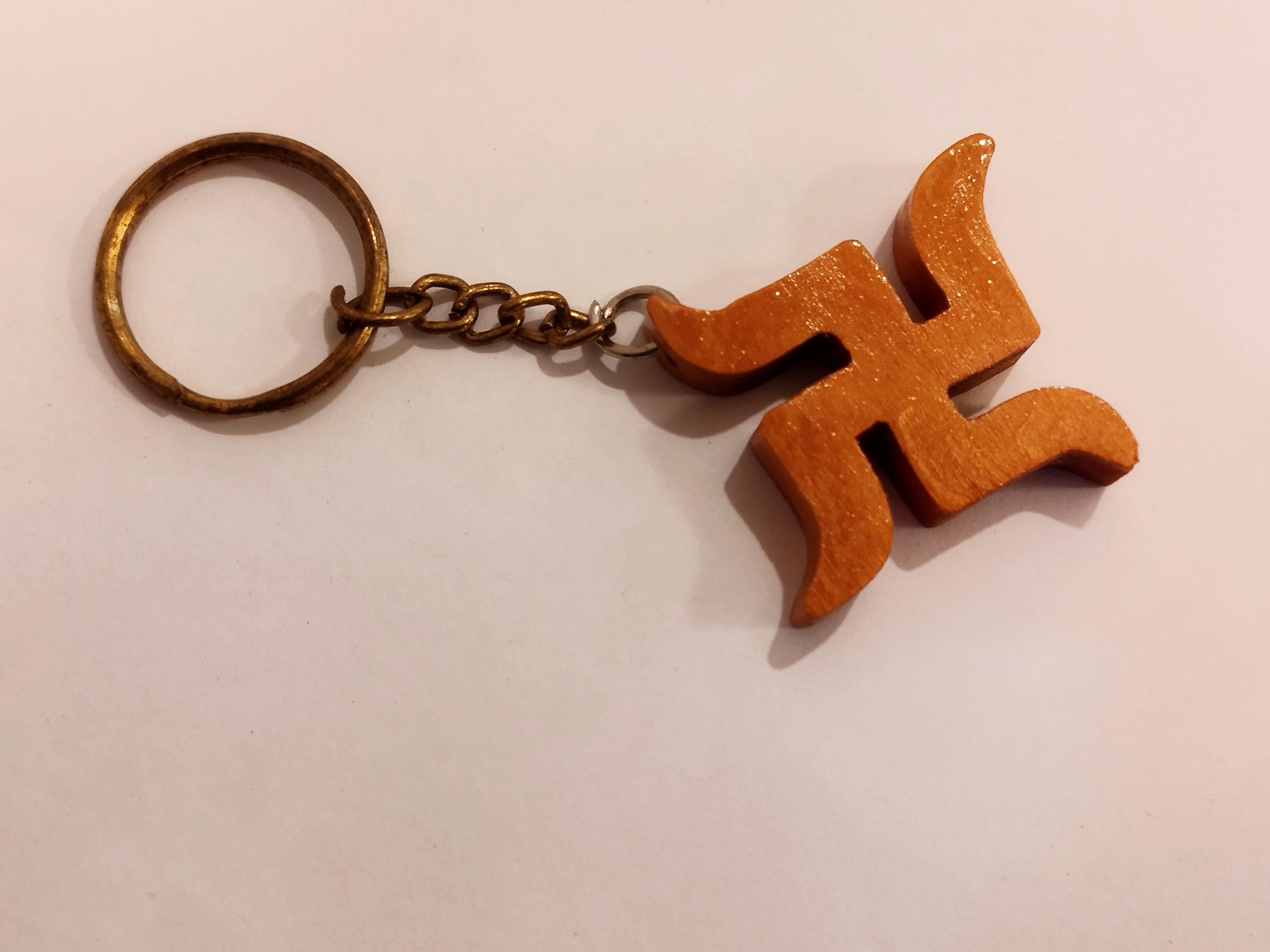 Hand carved kadam wood  key chain Aum or Om set of 5: spiritual gifting