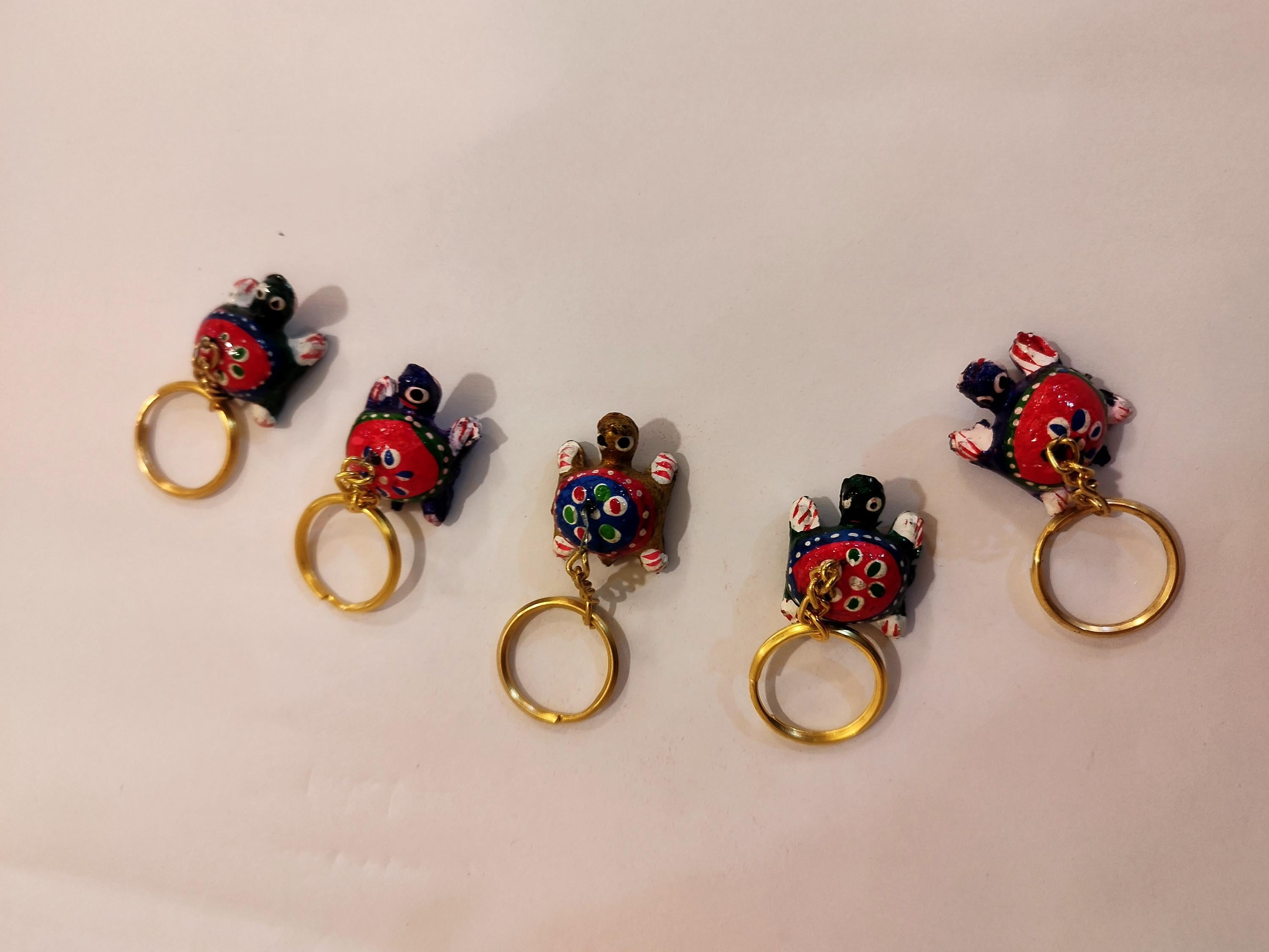 Key chain tortoise plastic set of 5: spiritual decor