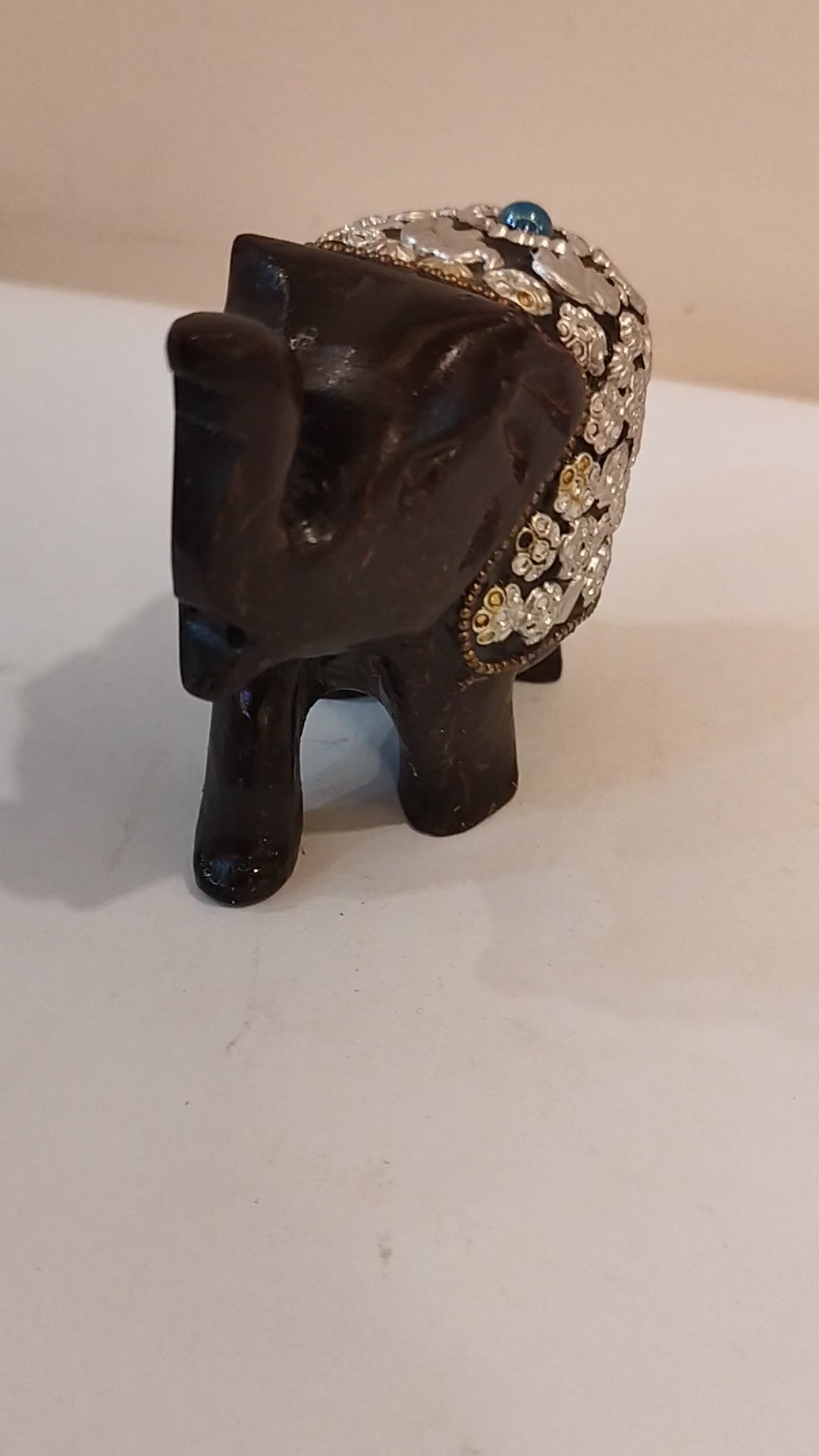 Handcrafted Kadam Wood Black Elephant Statue: Black Antique Decor