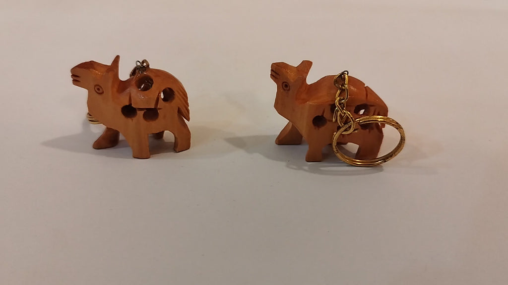 Hand carved camel kadam wood key chain set of 5: a desert animal for gifting.