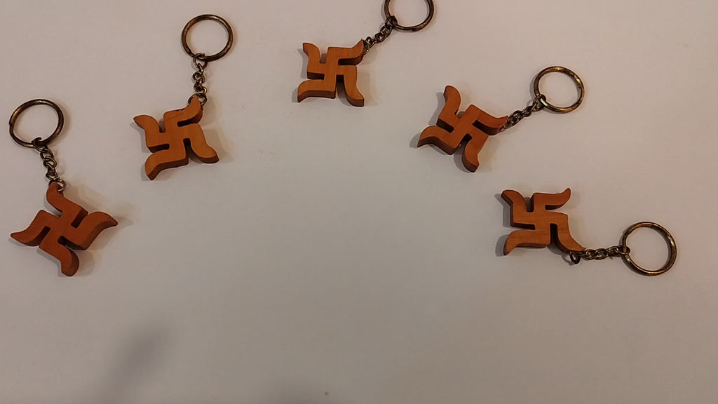 Hand carved kadam wood  key chain Aum or Om set of 5: spiritual gifting